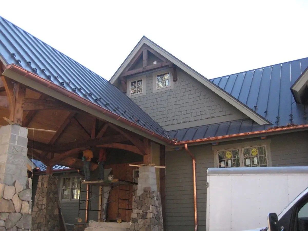 Craftsman Roofing team delivering quality roofing work in Lemon Heights